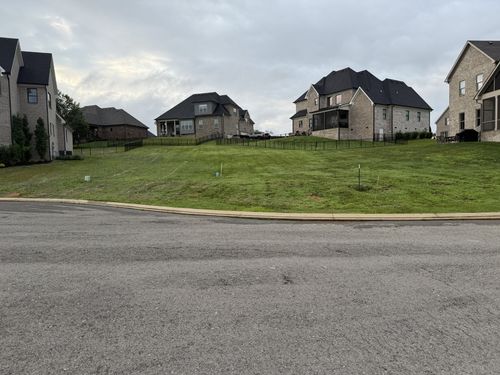 102 Wherry Ct, Hendersonville, TN, 37075-3285 | Card Image