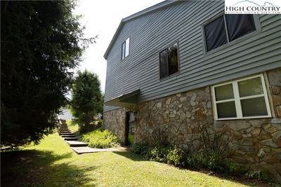 138 - 138 Village Drive, Condo with 1 bedrooms, 1 bathrooms and null parking in Boone NC | Image 3