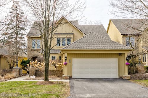 6255 Celeste Rd, West Bloomfield, MI, 48322-1318 | Card Image