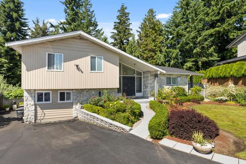 8240 Manson Dr, Burnaby, BC, V5A2C2 | Card Image