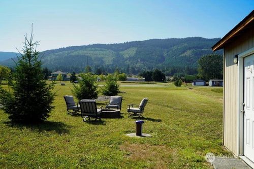 86 Nicki Ln, Sequim, WA, 98382-7707 | Card Image