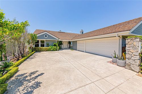 61-6 Sirius, Irvine, CA, 92603-5714 | Card Image