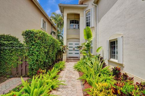 11008 Nw 73rd St, Doral, FL, 33178-3776 | Card Image
