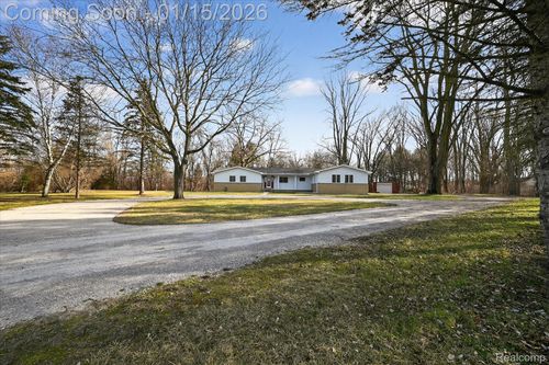 3290 Gruber Rd, Monroe, MI, 48162-9454 | Card Image