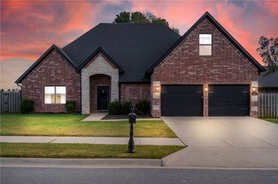 900 Sunset Lane, House other with 3 bedrooms, 2 bathrooms and null parking in Centerton AR | Image 3