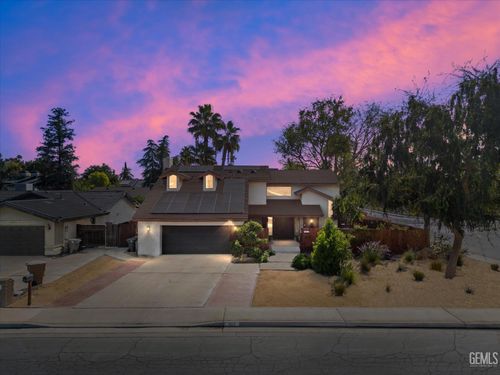 1912 Glenbrea Ct, Bakersfield, CA, 93309-4258 | Card Image