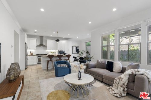 141 Tidal Line, Irvine, CA, 92620-7330 | Card Image