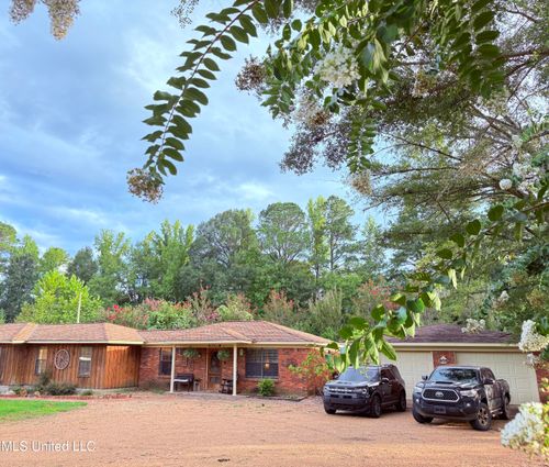 609 N Rutherford Dr, Kilmichael, MS, 39747-6305 | Card Image
