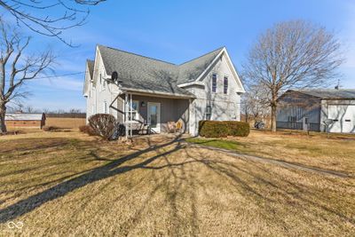 8680 S Strain Ridge Road, Home with 3 bedrooms, 2 bathrooms and null parking in Bloomington IN | Image 1