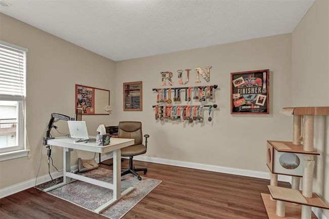 3RD BEDROOM CURRENTLY USED AS OFFICE. | Image 26