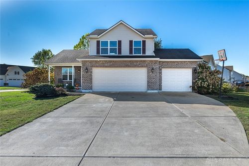 7402 Timber Wolf Dr, Franklin, OH, 45005-3892 | Card Image