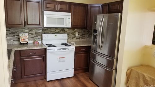 94-372 Haaa St, Waipahu, HI, 96797-1408 | Card Image