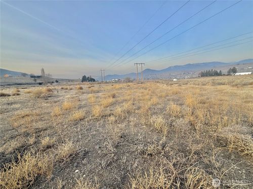 9 Rumbolz Lane, Okanogan, WA, 98840 | Card Image
