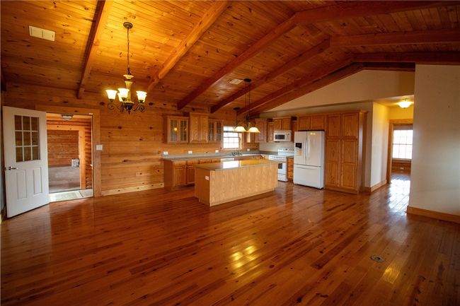11701 Highway 359, House other with 3 bedrooms, 2 bathrooms and null parking in Mathis TX | Image 7