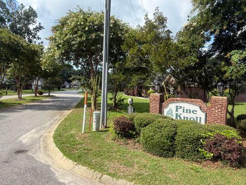 1402 Loblolly Dr, Manning, SC, 29102-2278 | Card Image