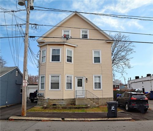 1-11 Garfield St, North Providence, RI, 02904-3661 | Card Image
