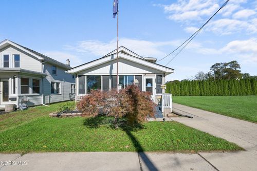 3321 137th St, Toledo, OH, 43611-2412 | Card Image