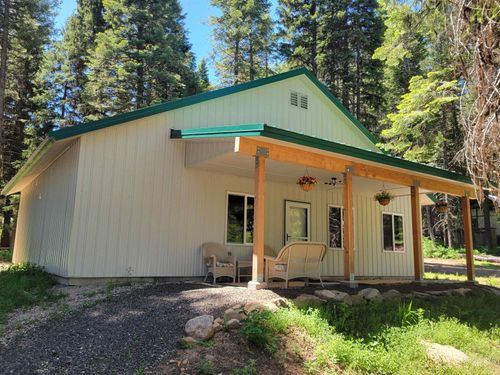 579 Noland Rd, Cascade, ID, 83611-5078 | Card Image