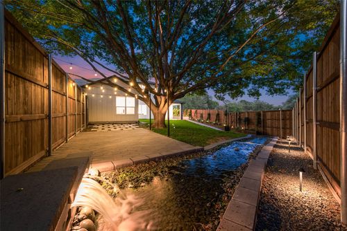10510 Swallow Ln, Dallas, TX, 75218-2321 | Card Image