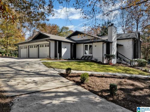 2575 Dalton Dr, PELHAM, AL, 35124-1447 | Card Image