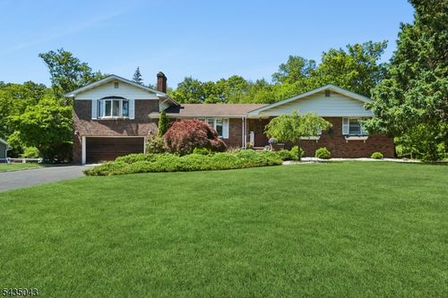 14 Hilldale Rd, Pine Brook, NJ, 07058-9534 | Card Image