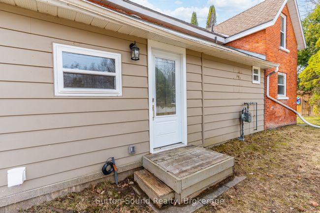2348 5th Ave W, House other with 3 bedrooms, 2 bathrooms and 4 parking in Owen Sound ON | Image 20