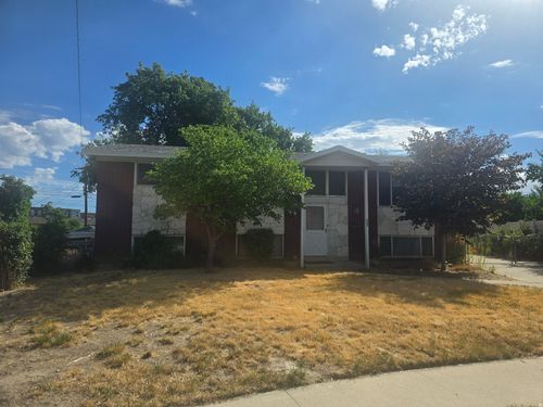 247 E Nicoletti Dr, Midvale, UT, 84047-2159 | Card Image