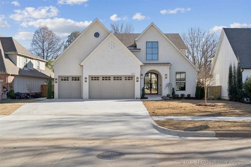 2631 Florence Dr, Tulsa, OK, 74114-5738 | Card Image