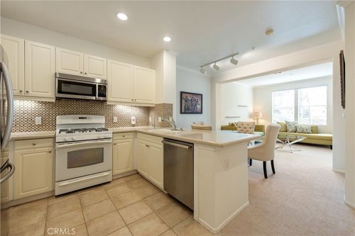3261 Watermarke Pl, Irvine, CA, 92612-5617 | Card Image