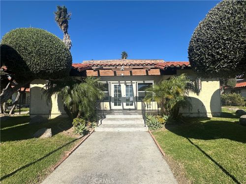 apt-b-3927 W Mcfadden Ave, Santa Ana, CA, 92704-1347 | Card Image