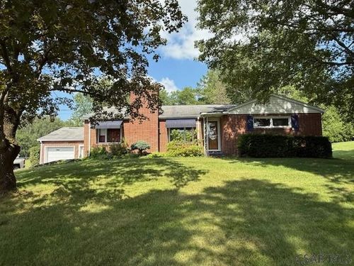 2082 Centennial Dr, Windber, PA, 15963-9007 | Card Image