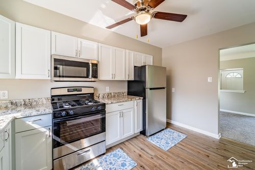 9309 Allen Rd, Allen Park, MI, 48101-1437 | Card Image