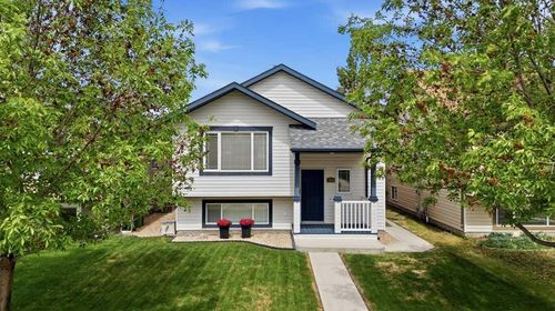 300 Lancaster Drive, Red Deer, AB, T4R3R7 | Card Image