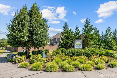 17715 Juniper St, Granite Falls, WA, 98252-8018 | Card Image