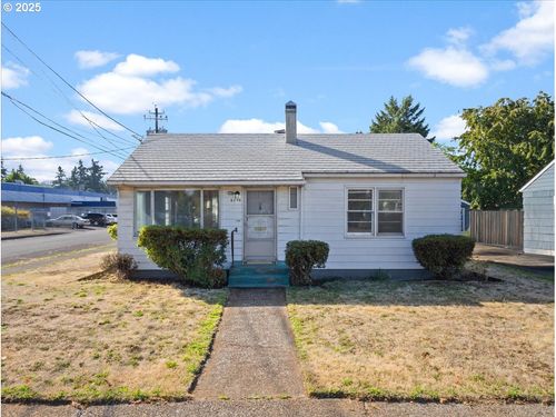 6248 Ne Wasco St, Portland, OR, 97213-4932 | Card Image