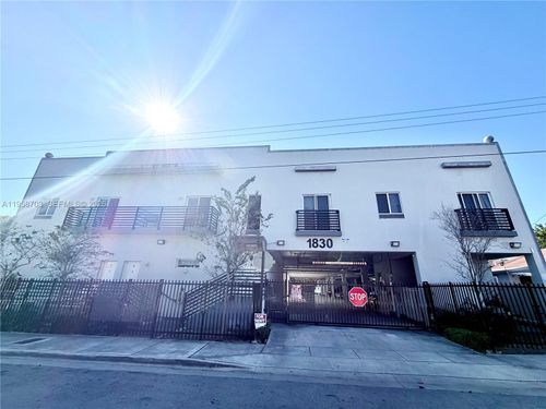 apt-3-1830 Nw 1st St, Miami, FL, 33125-5489 | Card Image