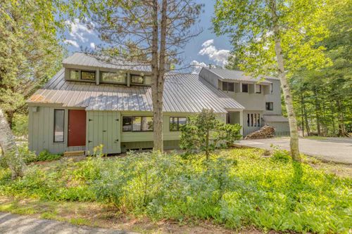 unit-2-76 Fox Run Road, Lincoln, NH, 03251 | Card Image