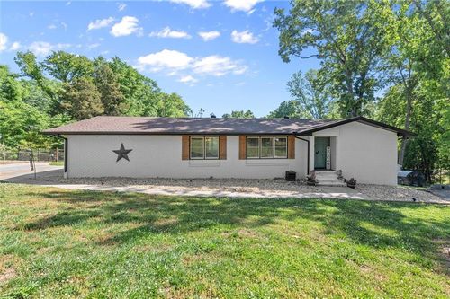 1002 Hank Ln, Canton, GA, 30114-2104 | Card Image