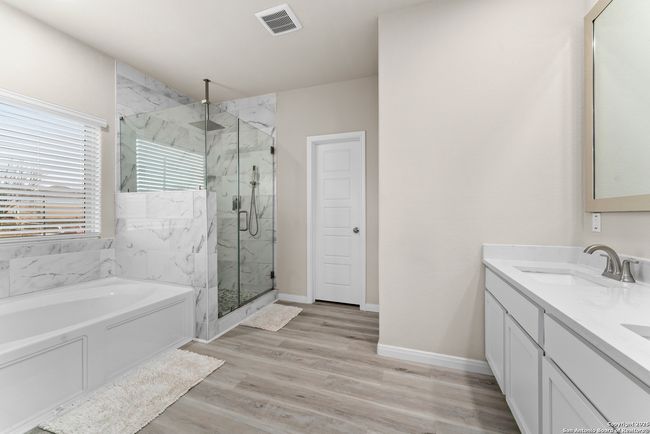 UNIT-2 - 16851 Griffin Rd, House other with 5 bedrooms, 2 bathrooms and null parking in Atascosa TX | Image 27