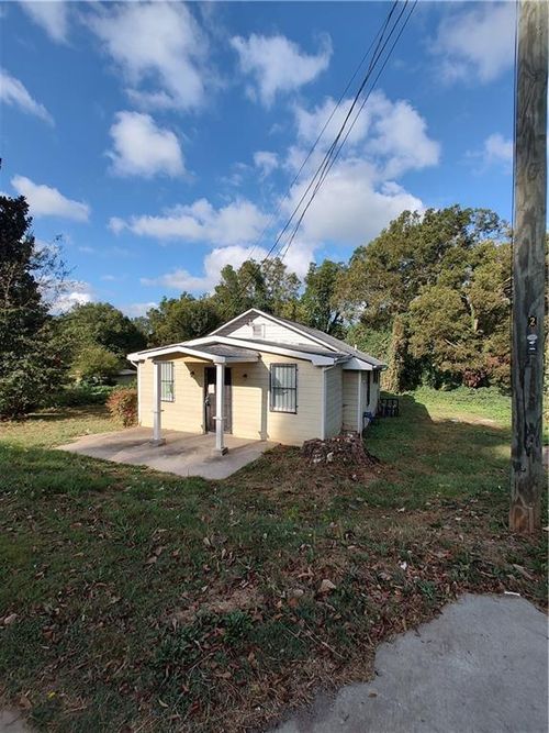 1337 S Hairston Rd, STONE MOUNTAIN, GA, 30088-3001 | Card Image