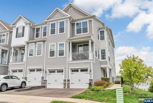137 Aspen Drive, Cedar Grove, NJ, 07009 | Card Image