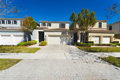 671 Ne 191st Terrace, Miami, FL, 33179 | Card Image