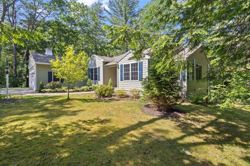 21 Vines Road, Saco, ME, 04072 | Card Image