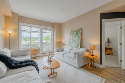 206-5822 Garden St, Duncan, BC, V9L3V9 | Card Image
