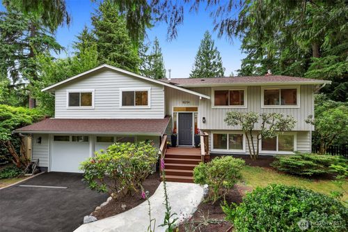 18204 Ne 179th St, Woodinville, WA, 98072-9682 | Card Image