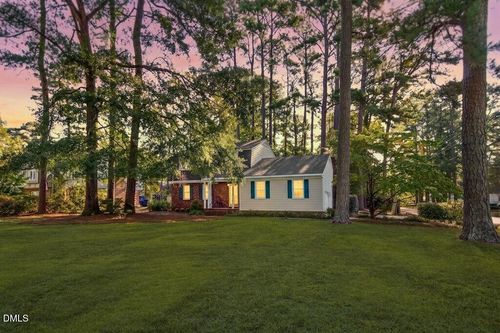 1215 S Crescent Dr, Smithfield, NC, 27577-3607 | Card Image
