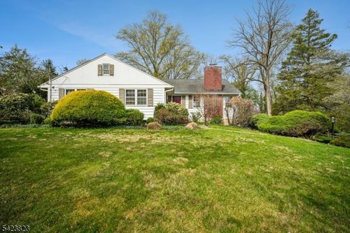 56 E Rayburn Rd, Millington, NJ, 07946-1504 | Card Image