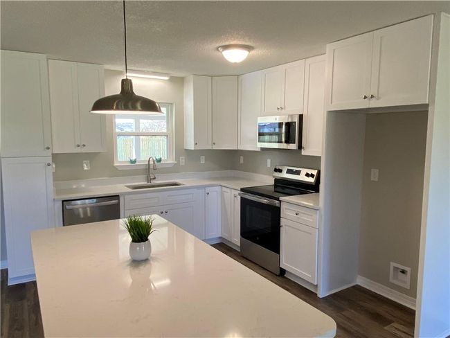 8960 Grand Bay Wilmer Rd S, House other with 4 bedrooms, 3 bathrooms and null parking in Grand Bay AL | Image 10