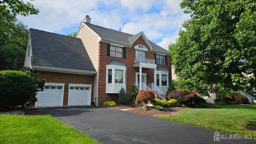 5 Tree Farm Rd, Monmouth Junction, NJ, 08852-2902 | Card Image