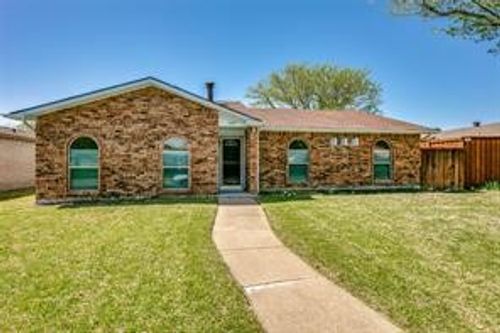 1525 Meandering Way, Garland, TX, 75040-4215 | Card Image